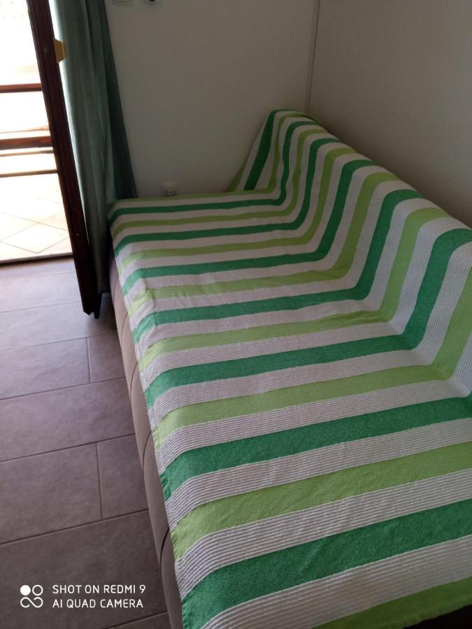 Apartments Vukelic Starigrad Paklenica Eksteriør billede