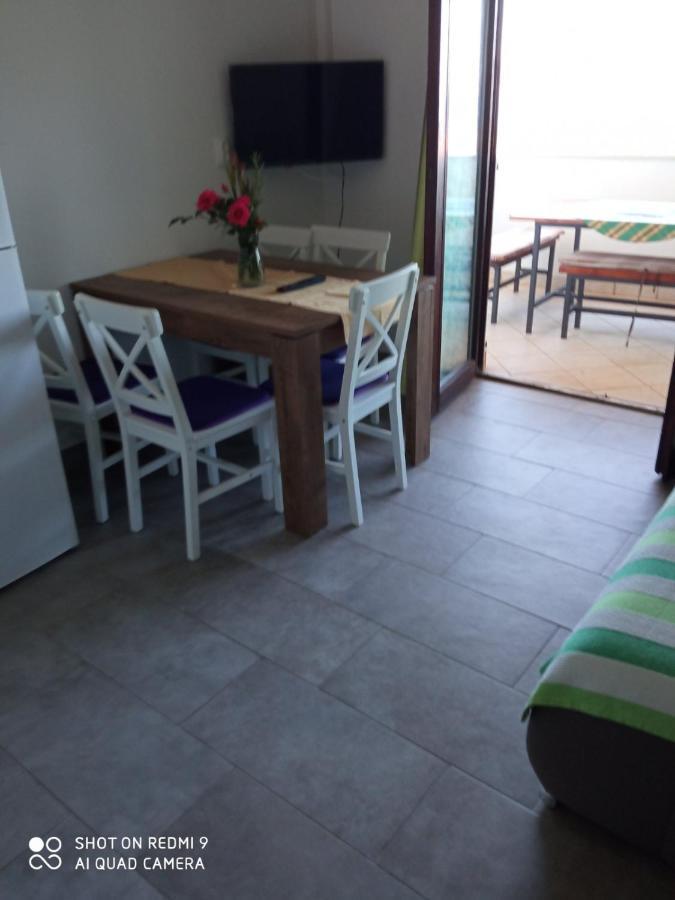 Apartments Vukelic Starigrad Paklenica Eksteriør billede