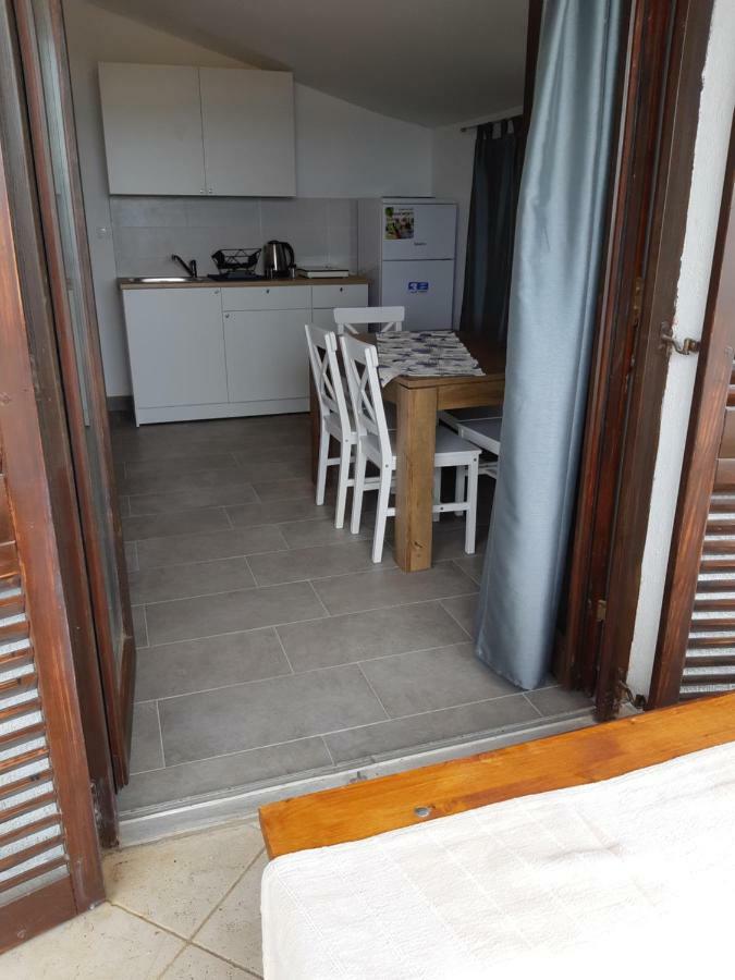 Apartments Vukelic Starigrad Paklenica Eksteriør billede